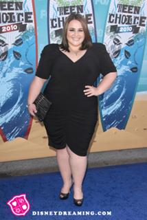 Nikki Blonsky feet photo 5