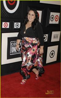 Nikki Blonsky feet photo 14
