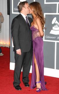 Nikki Cox feet photo thumbnail