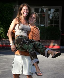 Nikki Cox feet photo thumbnail