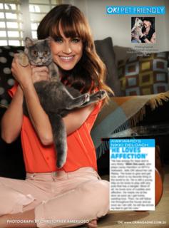 Nikki Deloach feet photo 10