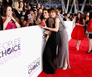Nikki Deloach feet photo 16
