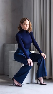Nikki Deloach feet photo 2