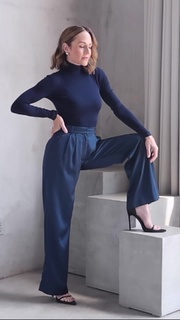 Nikki Deloach feet photo 1