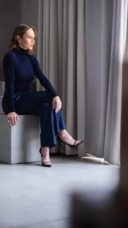 Nikki Deloach feet photo 19