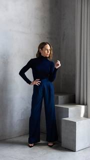 Nikki Deloach feet photo 16