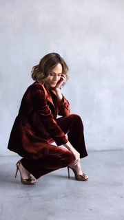 Nikki Deloach feet photo 12