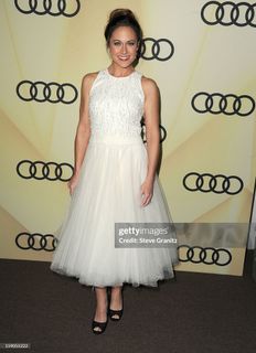 Nikki Deloach feet photo 1