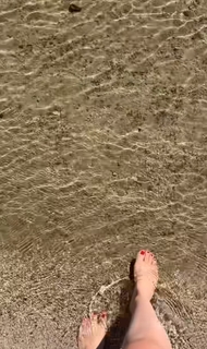 Nikki Delventhal feet photo 1