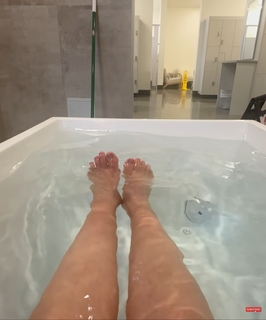 Nikki Delventhal feet photo 18