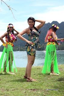Nikki Galrani feet photo thumbnail