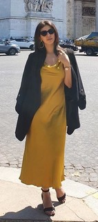 Nikki Galrani feet photo thumbnail