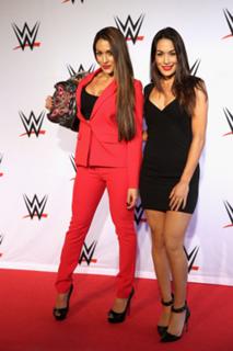 Nikki Garcia feet photo thumbnail