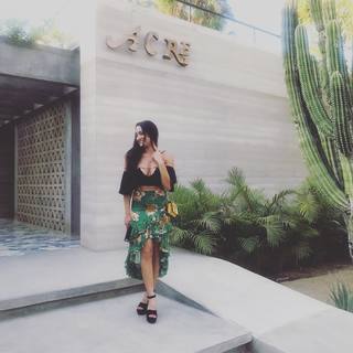 Nikki Garcia feet photo thumbnail