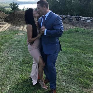 Nikki Garcia feet photo thumbnail
