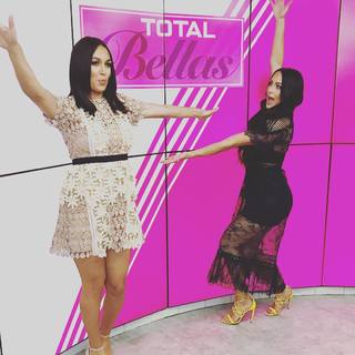 Nikki Garcia feet photo thumbnail