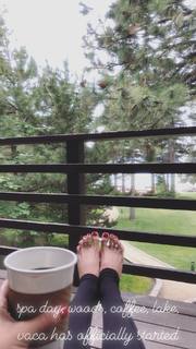 Nikki Garcia feet photo thumbnail