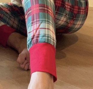Nikki Garcia feet photo thumbnail