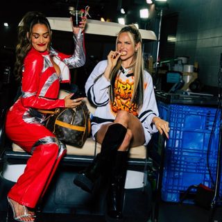 Nikki Garcia feet photo thumbnail