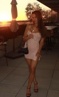 Nikki Garcia feet photo 4