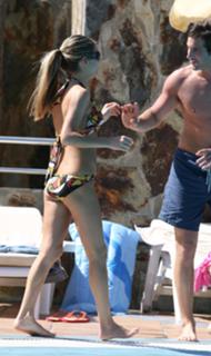 Nikki Grahame feet photo 20