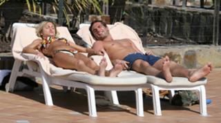 Nikki Grahame feet photo 7