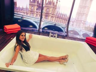 Nikki Grahame feet photo 4