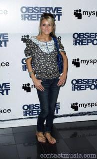 Nikki Grahame feet photo 3