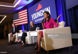 Nikki Haley feet photo thumbnail