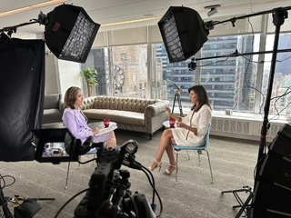 Nikki Haley feet photo thumbnail