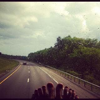 Nikki Howard feet photo thumbnail