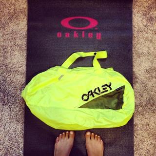 Nikki Howard feet photo thumbnail