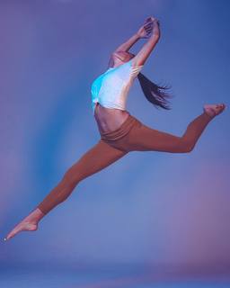 Nikki Howard feet photo thumbnail