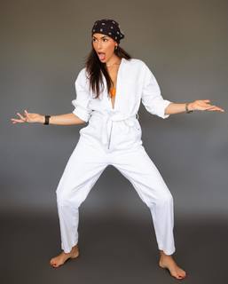 Nikki Howard feet photo thumbnail