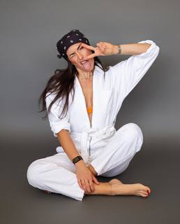 Nikki Howard feet photo thumbnail