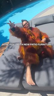 Nikki Howard feet photo thumbnail