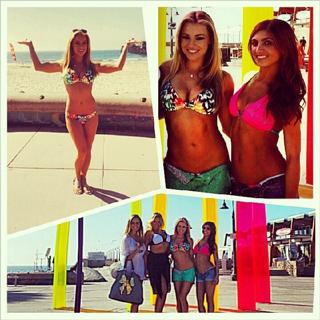 Nikki Leigh feet photo thumbnail