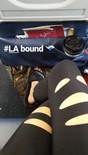 Nikki Leigh feet photo thumbnail