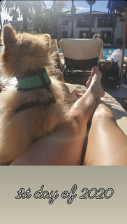 Nikki Leigh feet photo thumbnail