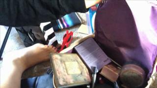 Nikki Limo feet photo thumbnail