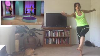 Nikki Limo feet photo thumbnail