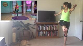 Nikki Limo feet photo thumbnail