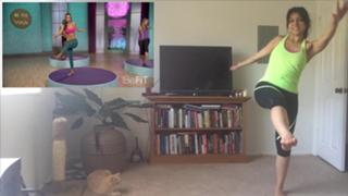 Nikki Limo feet photo thumbnail