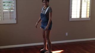 Nikki Limo feet photo thumbnail