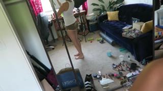 Nikki Limo feet photo thumbnail