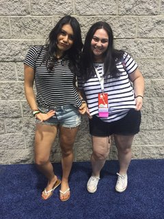 Nikki Limo feet photo thumbnail