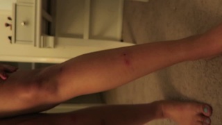 Nikki Limo feet photo thumbnail