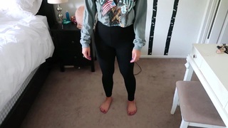 Nikki Limo feet photo thumbnail