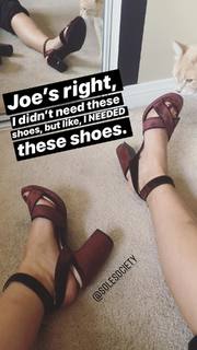 Nikki Limo feet photo thumbnail