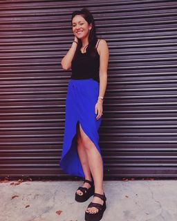 Nikki Limo feet photo thumbnail